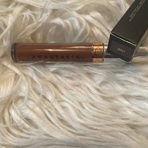 Anastasia Beverly Hills - Liquid Lipstick